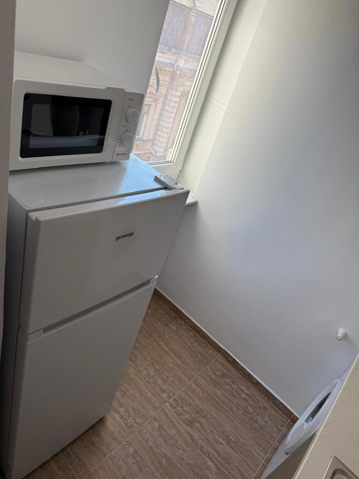 Studio Central Pcs Букурещ Екстериор снимка